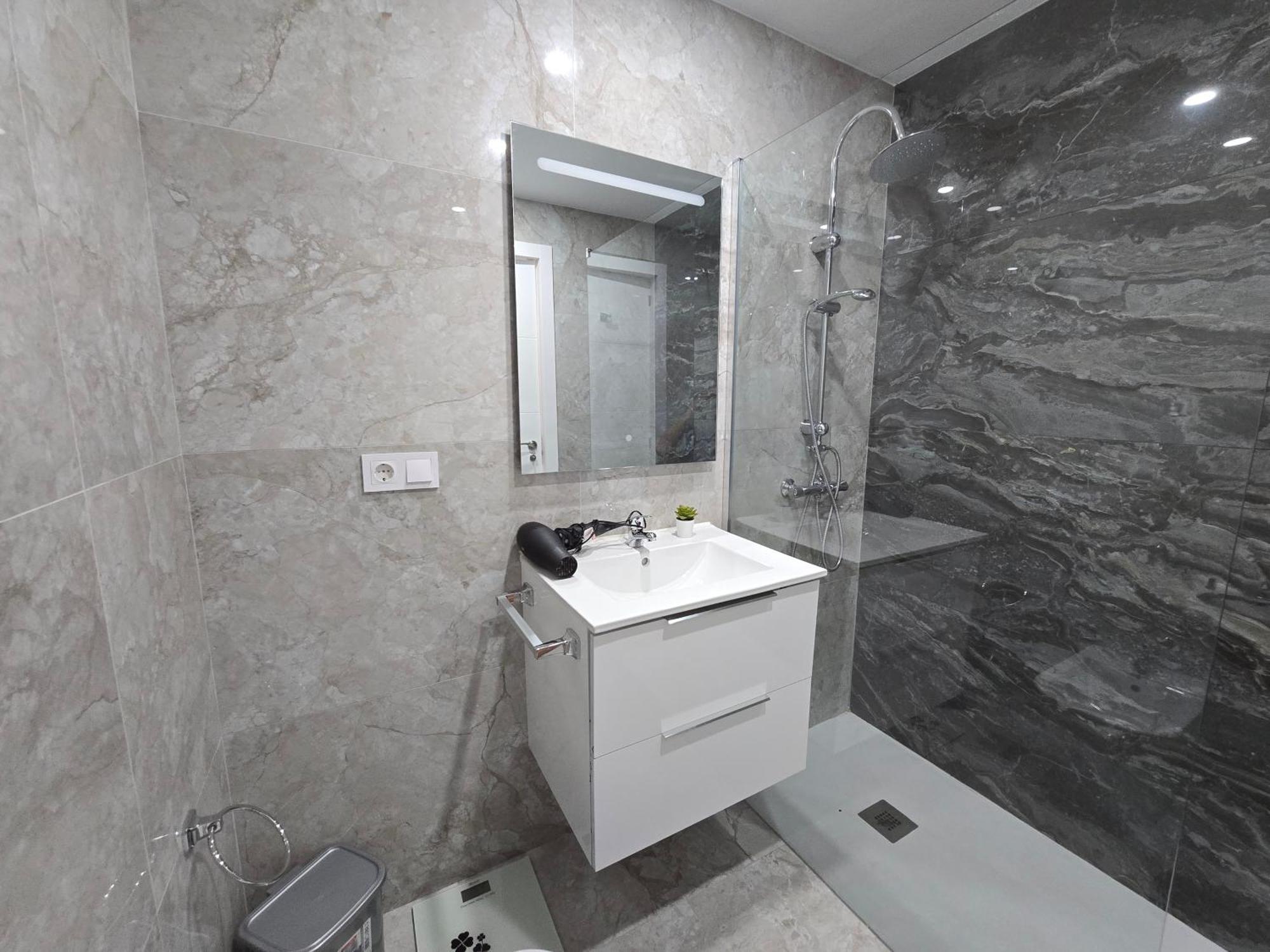 Exclusive Apartment Eden, Marble Floor, Luxury Bathroom, Heated Pool, Close To City Centre, Sea View, Balcony ロスクリスティアーノス エクステリア 写真